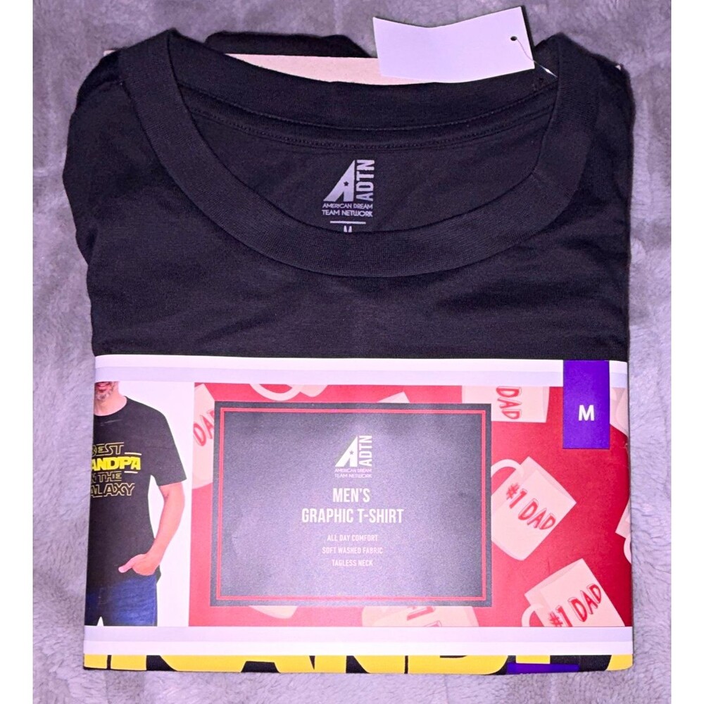 Men's Black Best Grandpa In The Galaxy Graphic Tee Size M NWT A9